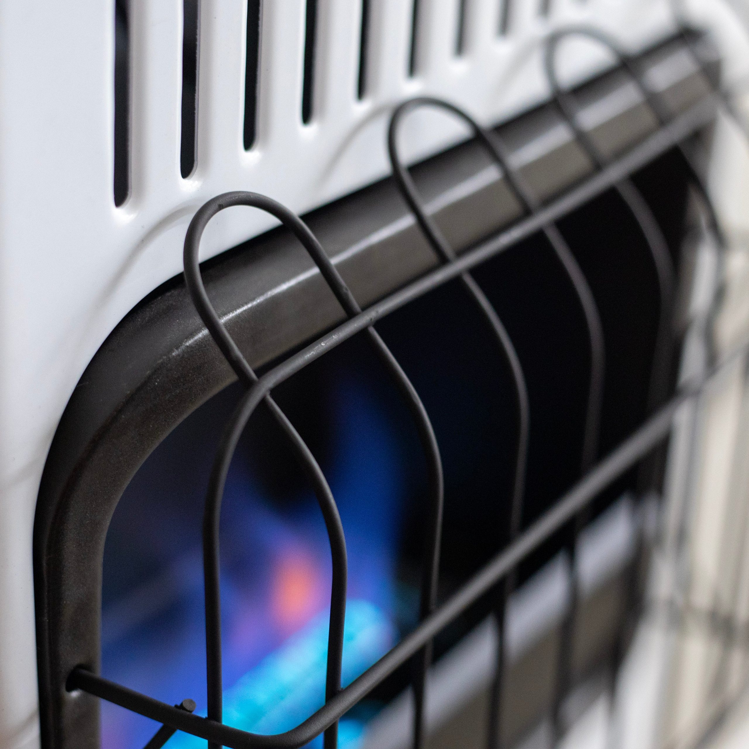 20.000 BTU Vent Free Blue Flame Propane Heater - Image 8